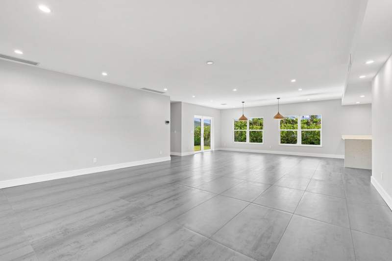 3 bedroom Single Family Residence at 1176 NE Terrace Way, Savanna Highlands, Jensen Beach — photo 4
