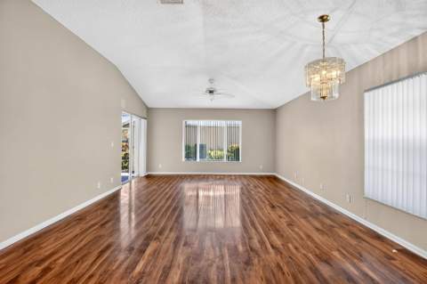 8410 Cargill Point, West Palm Beach FL - photo 8 of 61