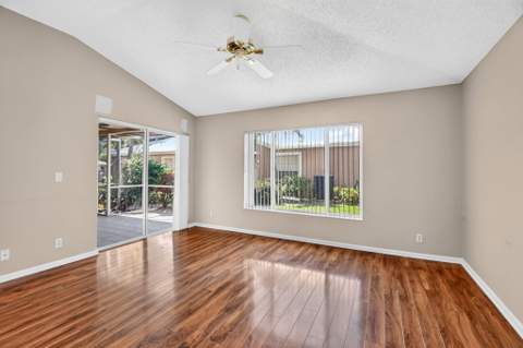 8410 Cargill Point, West Palm Beach FL - photo 10 of 61