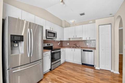 8410 Cargill Point, West Palm Beach FL - photo 13 of 61
