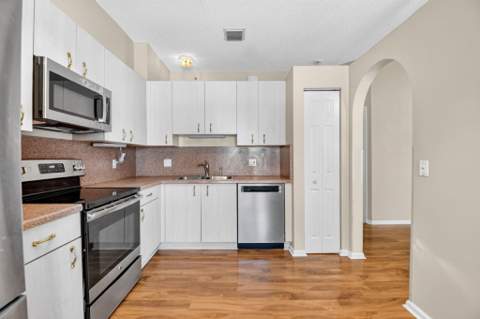 8410 Cargill Point, West Palm Beach FL - photo 14 of 61