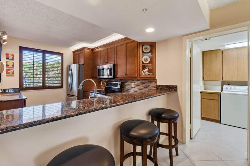 2 bedroom Condominium at 2101 Marina Isle Way #202, Marina At The Bluffs Condo, Jupiter — photo 4