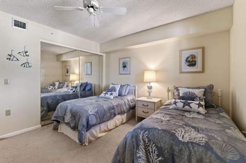 2101 Marina Isle Way #202, Jupiter FL - photo 21 of 35