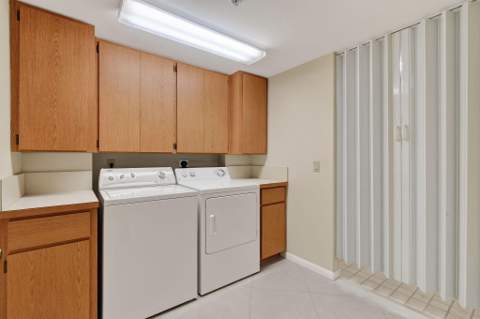 2101 Marina Isle Way #202, Jupiter FL - photo 24 of 35