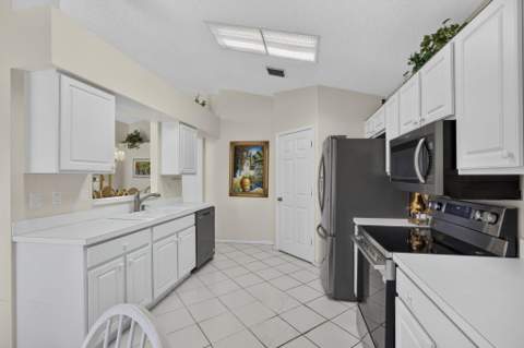 2221 Soundings Court, Greenacres FL - photo 20 of 63
