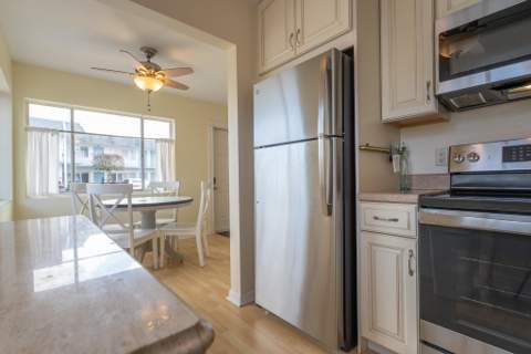 2840 Lake Osborne Drive #111, Lake Worth FL - photo 6 of 38