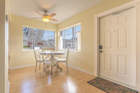 2840 Lake Osborne Drive #111, Lake Worth FL - photo 9 of 38