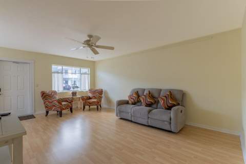 2840 Lake Osborne Drive #111, Lake Worth FL - photo 12 of 38