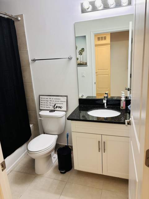 2132 NW 6th Street, Fort Lauderdale FL - photo 17 of 18