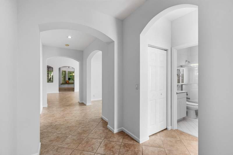 3 bedroom Single Family Residence at 6453 Emerald Breeze Way, CORAL LAKES, Boynton Beach — photo 2