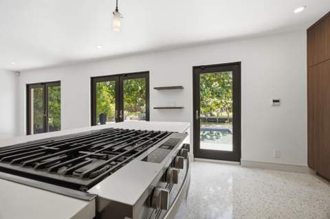 2001 N Victoria Park Road, Fort Lauderdale FL - photo 13 of 34