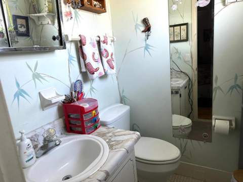 410 W Palm Street #B8, Lantana FL - photo 12 of 13