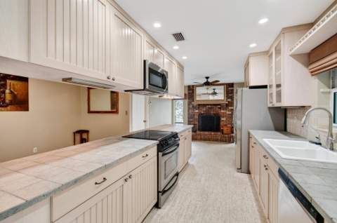 5442 Sunrise Boulevard, Delray Beach FL - photo 15 of 48