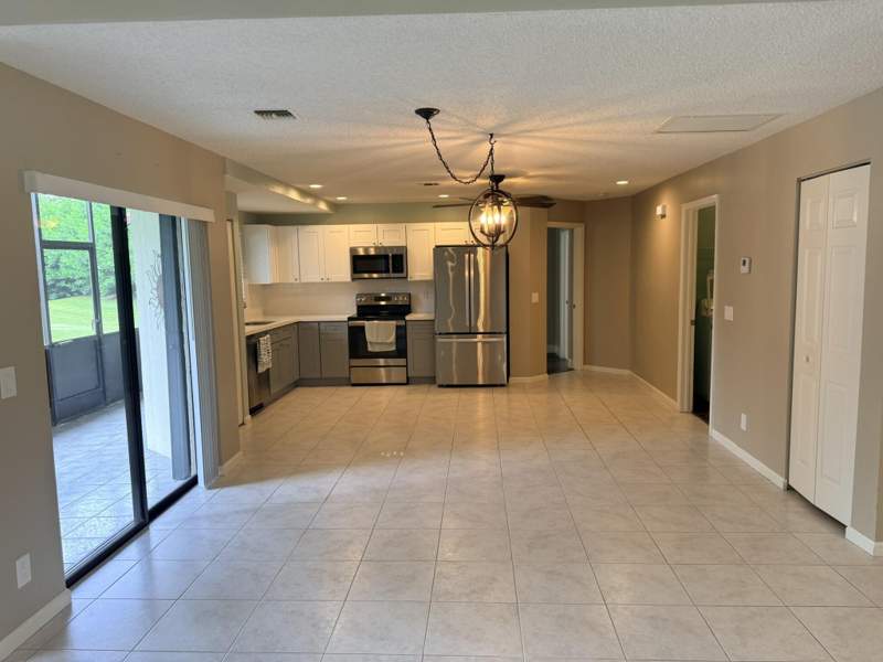 2 bedroom Condominium at 24 Lexington Lane #A, Lexington Green Condo, Palm Beach Gardens — photo 4