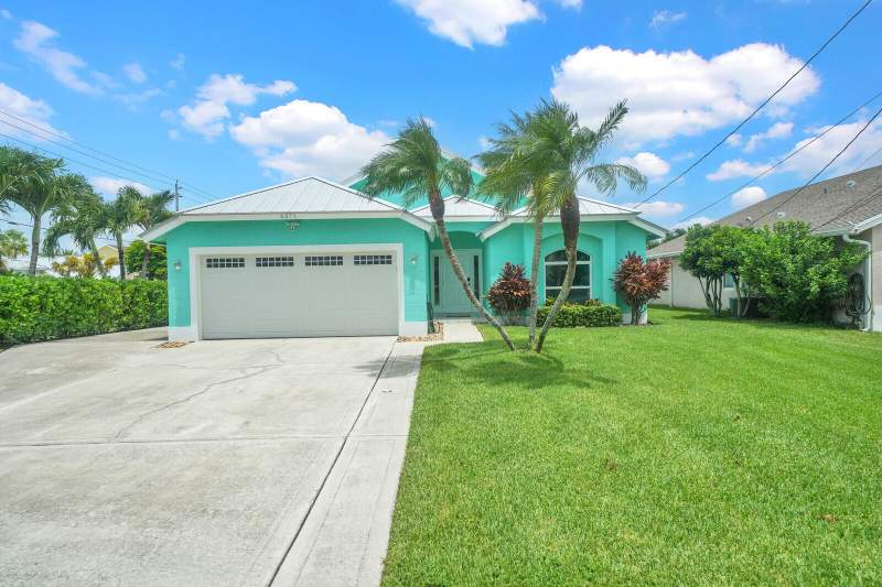 3 bedroom Single Family Residence at 6371 Dania Street, North Palm Beach Heights, Jupiter — photo 2