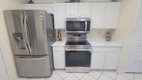 2221 Soundings Court, Greenacres FL - photo 16 of 63