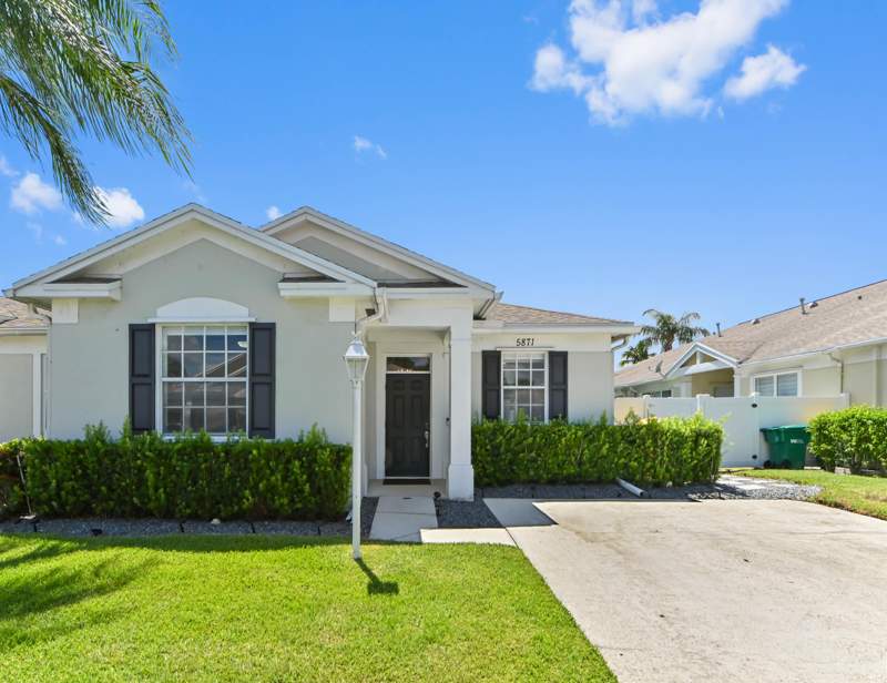 2 bedroom Villa at 5871 Kelsey Lane, Plum Harbor, Tamarac — photo 3