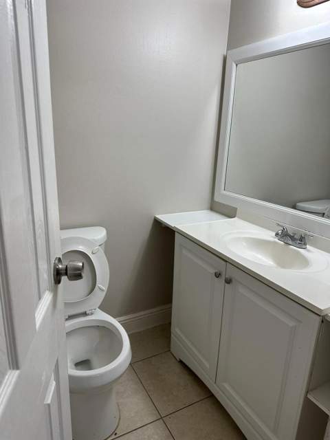4324 NW 9th Avenue #6-2D, Deerfield Beach FL - photo 9 of 11
