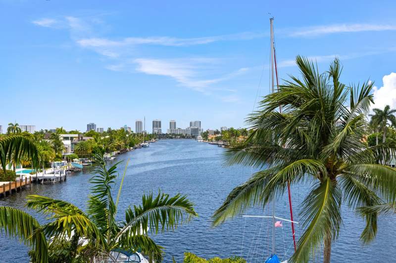 3 bedroom Condominium at 516 Hendricks Isle #4A, Aria At Las Olas Condo, Fort Lauderdale — photo 4