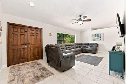 6013 NW 47th Place, Coral Springs FL - photo 8 of 55