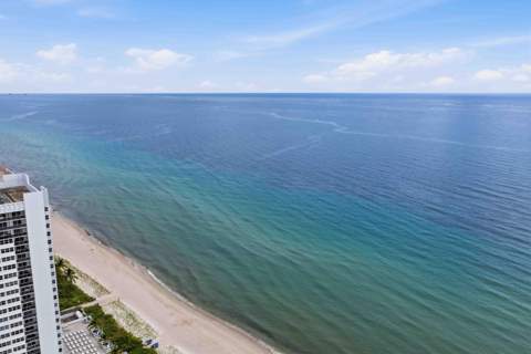 1945 S Ocean Drive #2408, Hallandale Beach FL - photo 7 of 72
