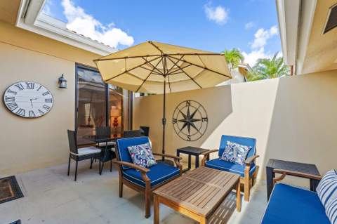 299 Old Meadow Way, Palm Beach Gardens FL - photo 18 of 37
