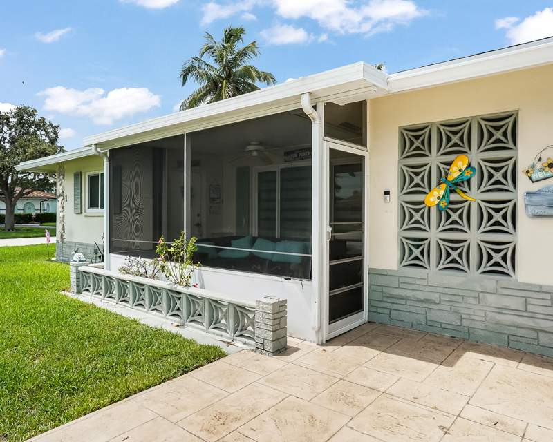 2 bedroom Single Family Residence at 4701 NW 47th Terrace, Mainlands Of Tamarac Lakes, Tamarac — photo 2