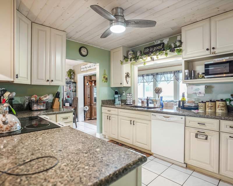 2 bedroom Single Family Residence at 4701 NW 47th Terrace, Mainlands Of Tamarac Lakes, Tamarac — photo 5