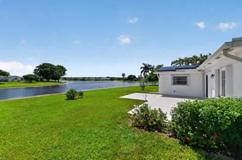 3610 Joseph Drive, West Palm Beach FL - photo 8 of 46