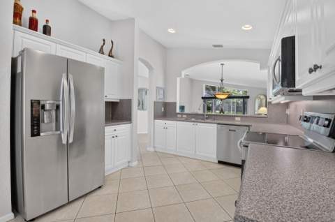7388 Tonga Court, Boynton Beach FL - photo 10 of 44
