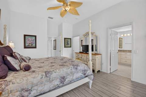 7388 Tonga Court, Boynton Beach FL - photo 17 of 44