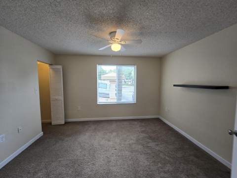 13106 Glenmoor Drive #131, West Palm Beach FL - photo 6 of 20
