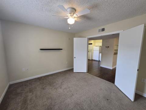 13106 Glenmoor Drive #131, West Palm Beach FL - photo 8 of 20