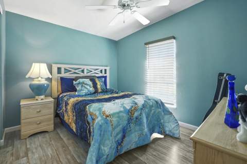 3304 Red Tailed Hawk Drive, Port St. Lucie FL - photo 18 of 47