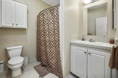 3304 Red Tailed Hawk Drive, Port St. Lucie FL - photo 20 of 47
