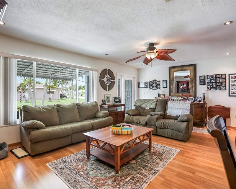 2 bedroom Single Family Residence at 4703 NW 45th Court, Mainlands Of Tamarac Lakes, Tamarac — photo 3