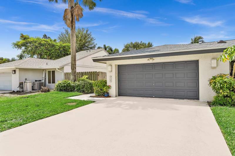 3 bedroom Single Family Residence at 23 Baytree Circle, Meadows 300 1, Boynton Beach — photo 3