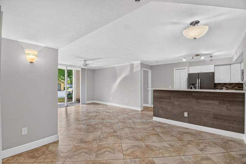 2 bedroom Condominium at 110 Yacht Club Way #103, Yacht Club On The Intracoastal Condo, Hypoluxo — photo 3