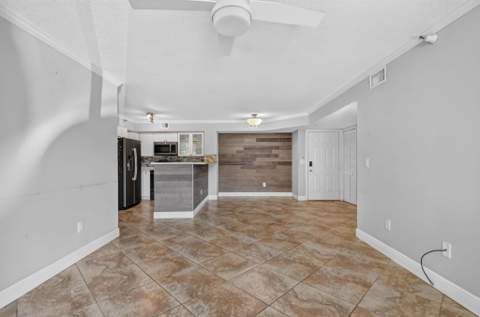 110 Yacht Club Way #103, Hypoluxo FL - photo 7 of 47