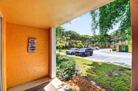 110 Yacht Club Way #103, Hypoluxo FL - photo 24 of 47