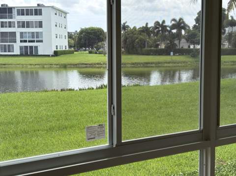 1093 Yarmouth, Boca Raton FL - photo 23 of 25