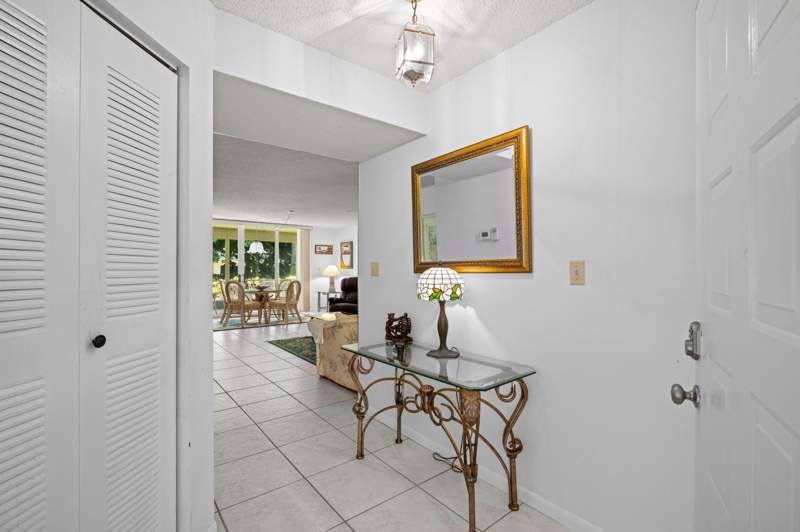 2 bedroom Condominium at 106 Half Moon Circle #B1, Half Moon Bay Condo, Hypoluxo — photo 4