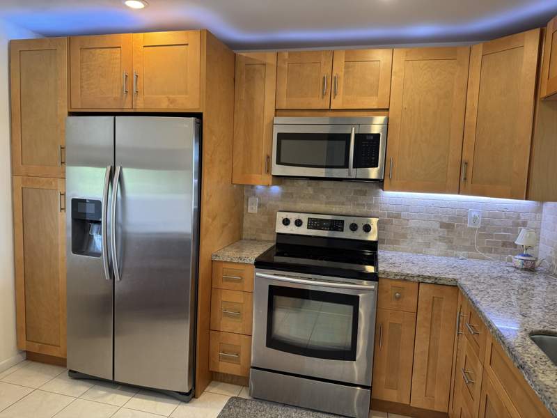 2 bedroom Condominium at 2766 S Carambola Circle #406, Applewood Village Ii-D Condo, Coconut Creek — photo 5