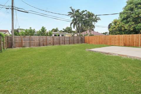 5209 N Andrews Avenue, Oakland Park FL - photo 24 of 26