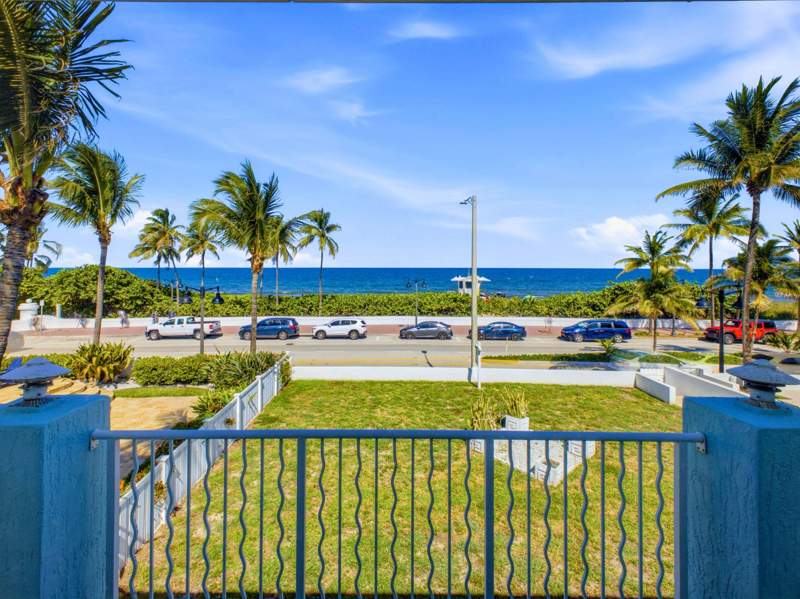 4 bedroom Single Family Residence at 1735 N Fort Lauderdale Beach Boulevard, Las Olas By The Sea Ext, Fort Lauderdale — photo 3
