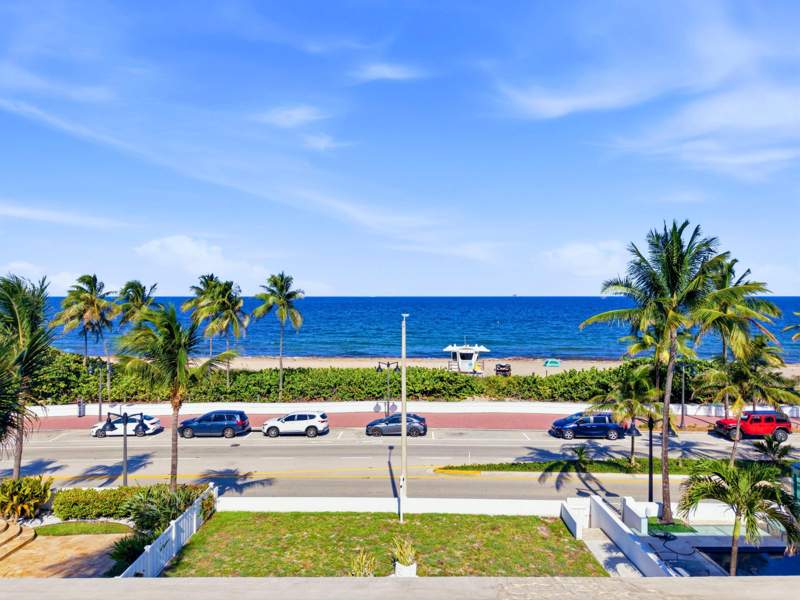 4 bedroom Single Family Residence at 1735 N Fort Lauderdale Beach Boulevard, Las Olas By The Sea Ext, Fort Lauderdale — photo 4