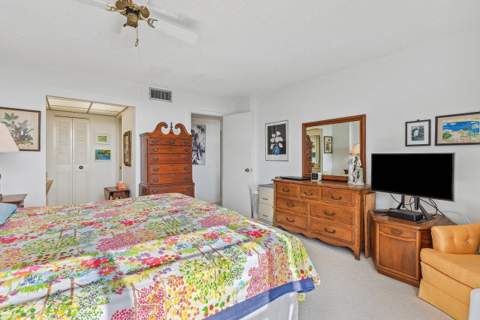 13 Royal Palm Way #602, Boca Raton FL - photo 18 of 43