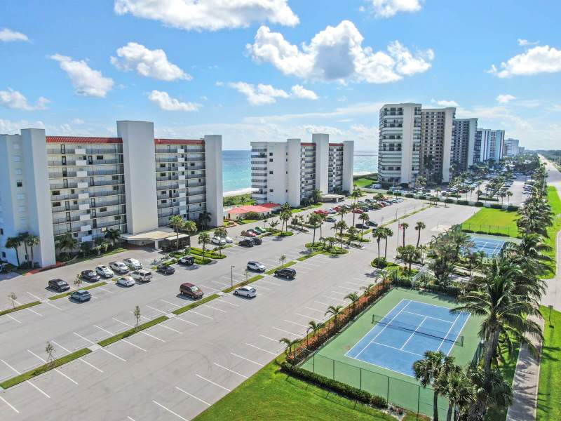 2 bedroom Condominium at 9490 S Ocean Drive #A-615, Ocean Towers, Jensen Beach — photo 2