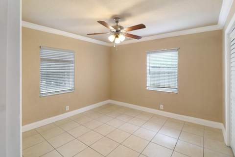5249 NE 4th Terrace, Oakland Park FL - photo 16 of 29