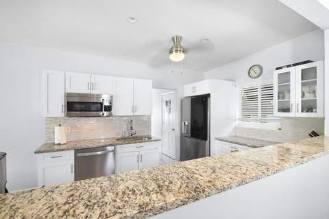640 W Ilex Drive, Lake Park FL - photo 8 of 26